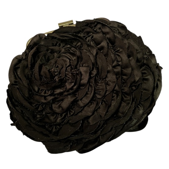 Elegant White House Black Market Black Floral Motif Evening Clutch - Picture 11 of 14